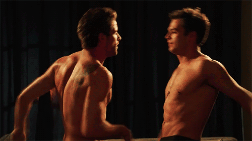 Scaling Happiness-Gay Kiss-GIF