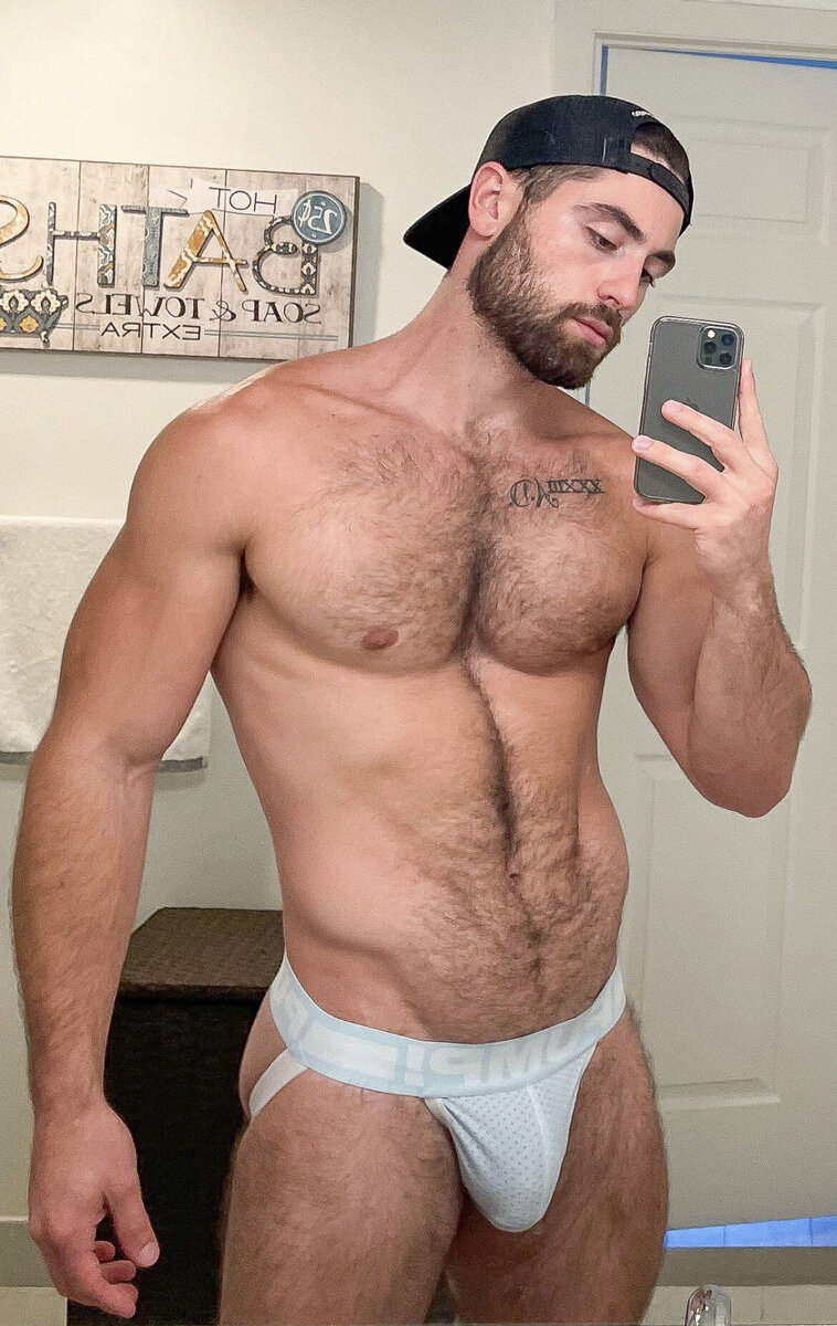 Furry Hot Dude-Cap Backwards-Well Filled White PUMP! Jock-Selfie