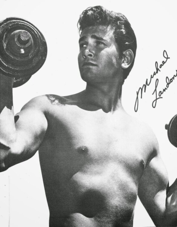 3gaxplb55yqcgjo55ncokr2zs24182492009278 (1).jpg