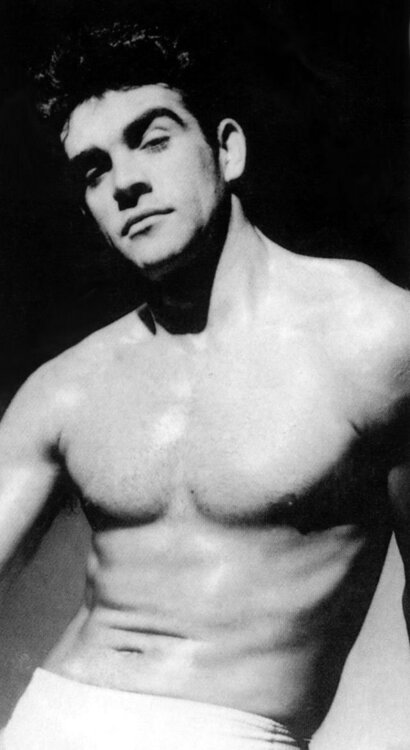 sean-connery-mr-universe-3.jpg