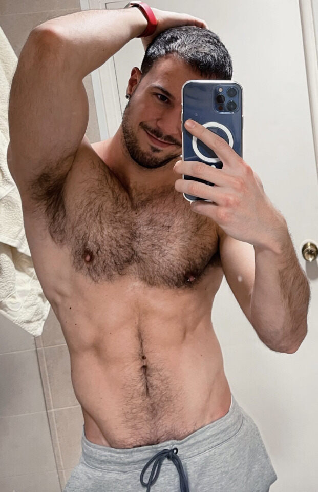 He likes what he sees selfie