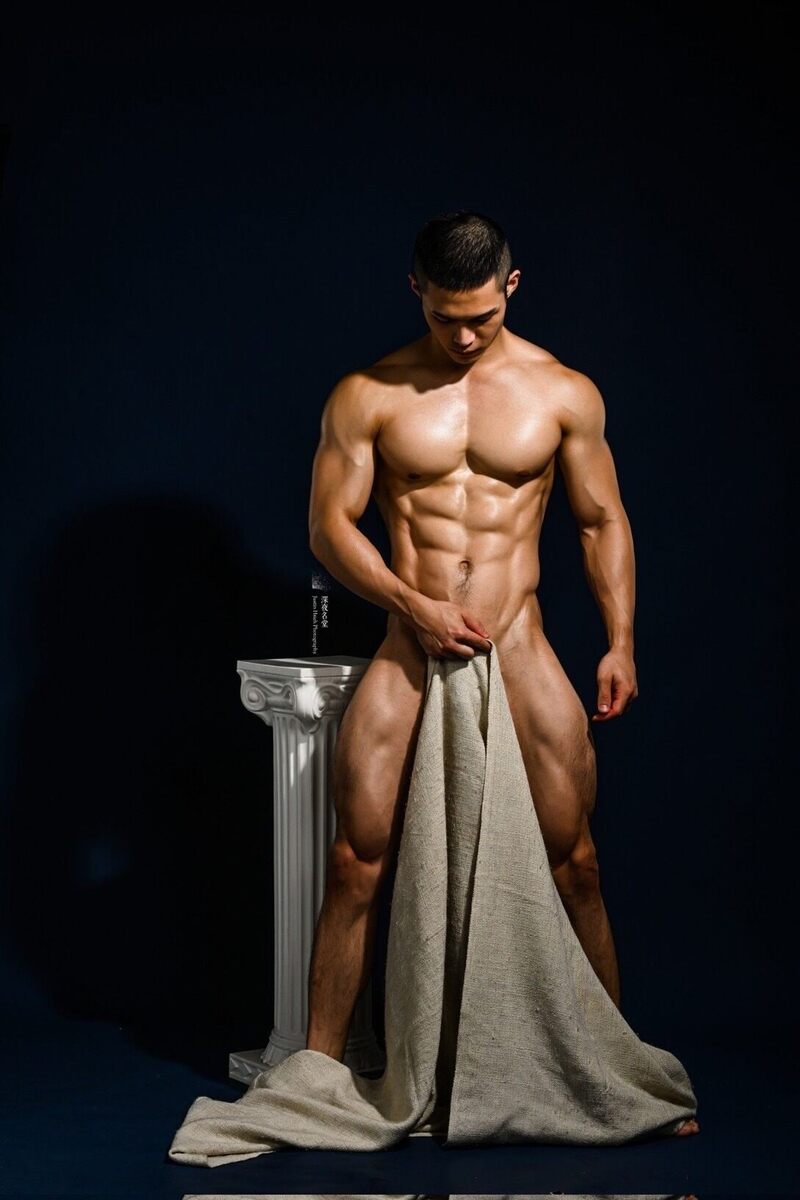 Another drop the damn towel situation!