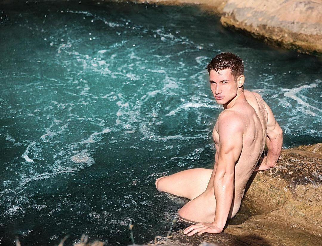Beauty on the rocks...