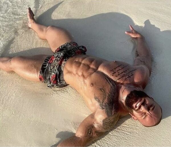 Mean muscle!