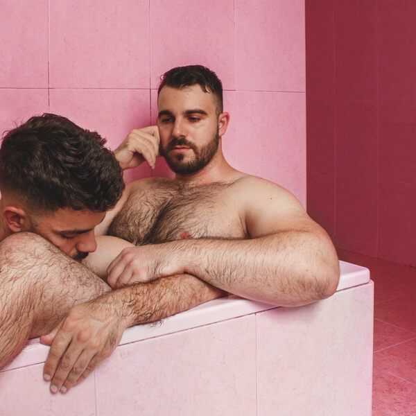 Sharing a Tub