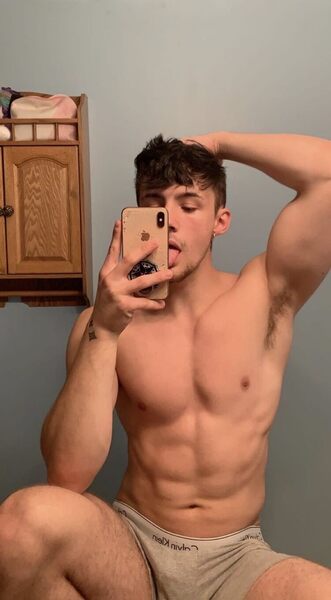 A signal that he will give me some tongue…