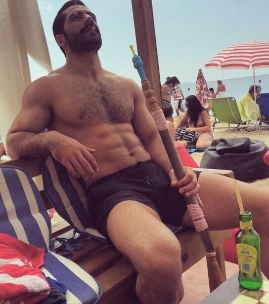 A member of the Academy of Ancient Music relaxing on the beach. I am told that he plays the biggest hornpipe in the group.