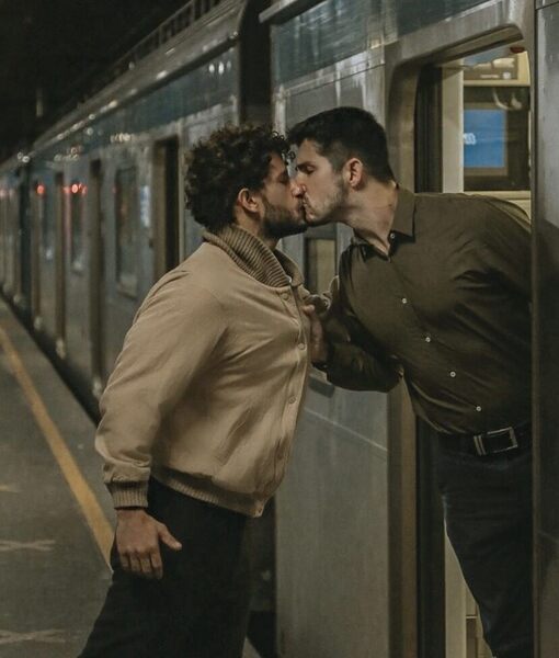 Kiss me as if your life depended on it!