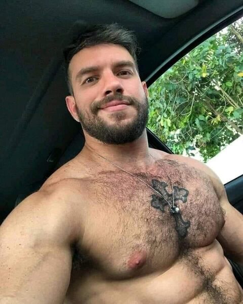 Since I wanted to do a threesome I contracted for a backseat Uber driver as well.