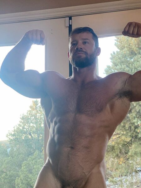 Two thumbs up plus at least one other body part for this guy!