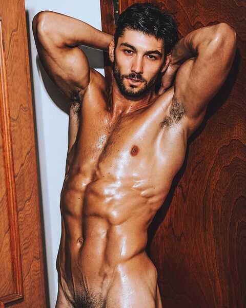 Lean muscle pits, beard, and pubes