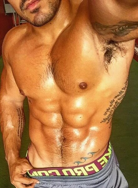 Kissable lips, lickable pits… and more!