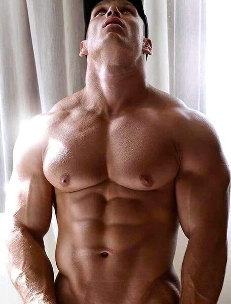 Abs and pecs with an upward glance…
