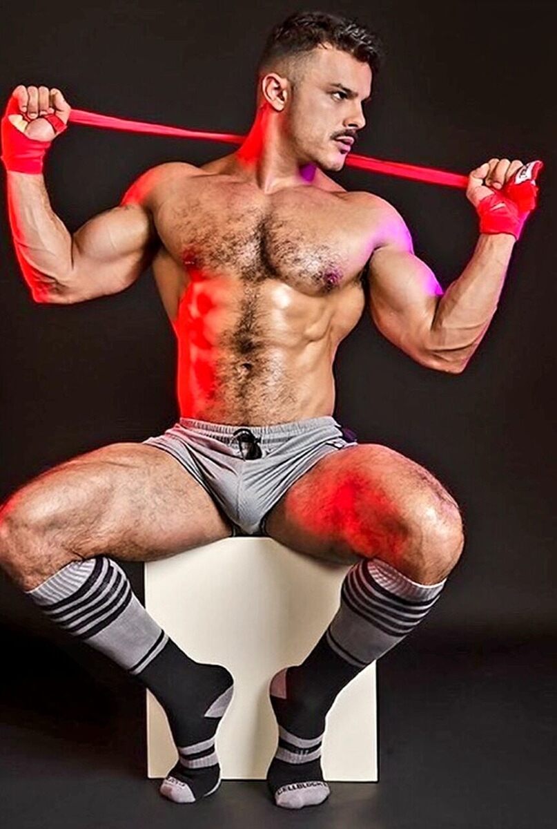 Never thought I would ever say that knee socks can make the man…