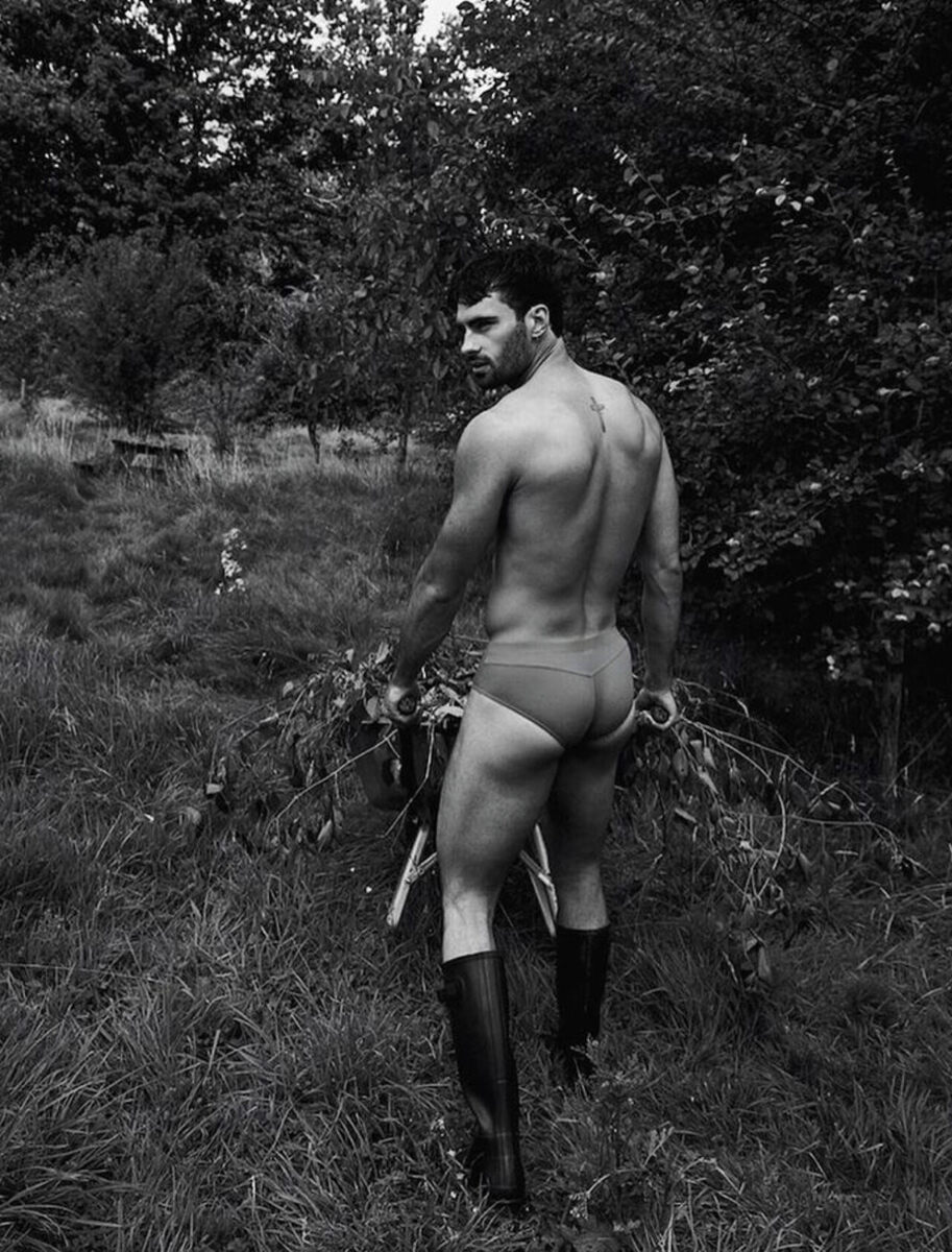 A strange way to be clearing bursh… but what he has wear when he works indoors is even weirder!