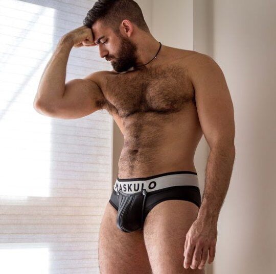 MASKULO… and nicely filled… masculinity