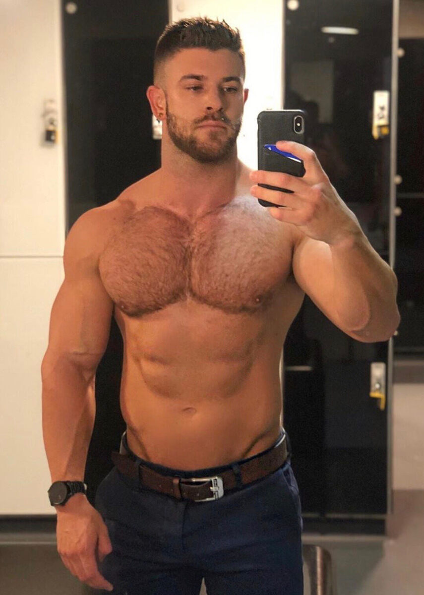 One more locker room selfie…