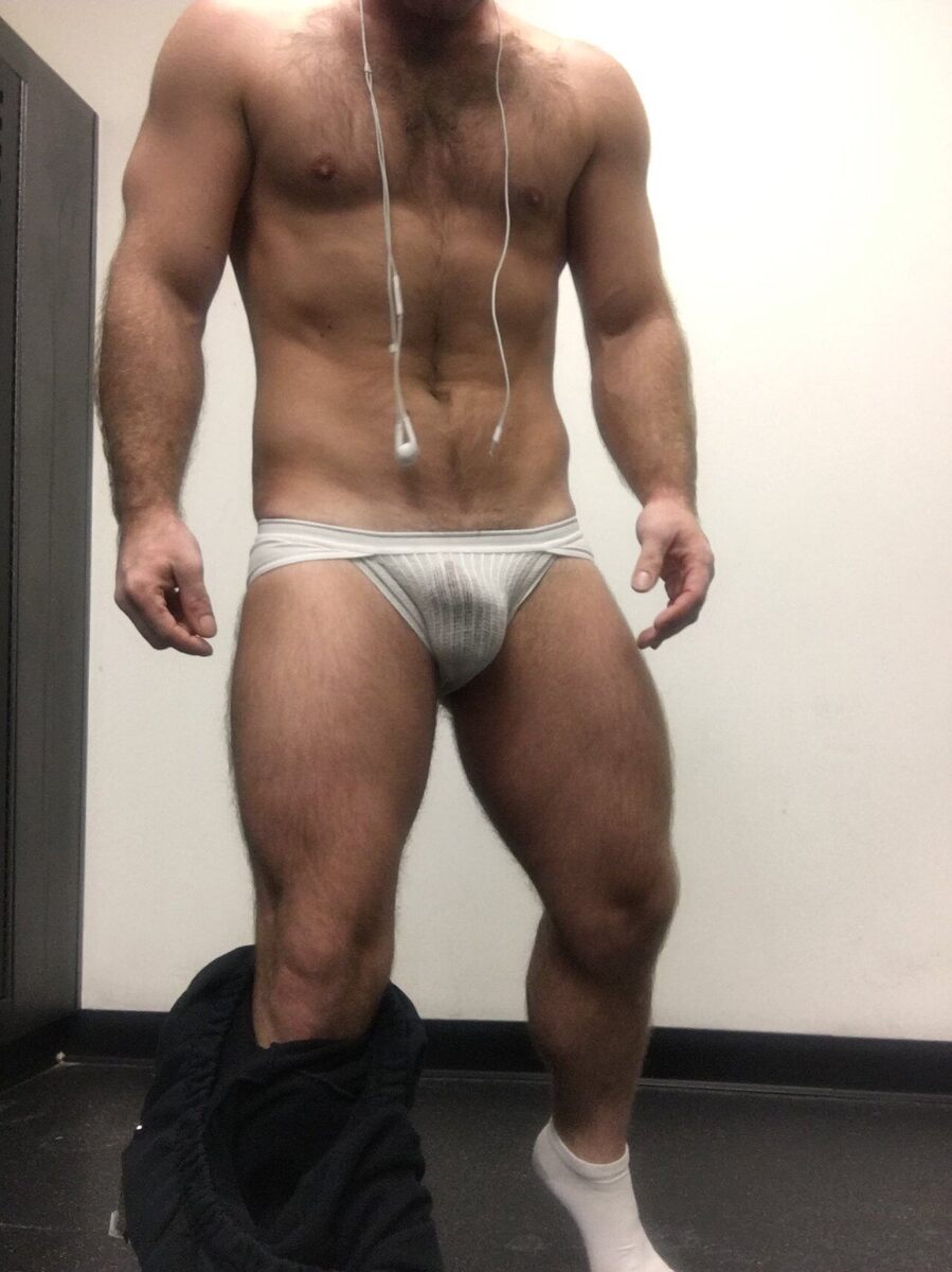 Even guys with hot thighs take off and remove their pants one leg at a time!