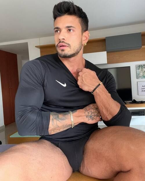 Nor even with his shirt on…