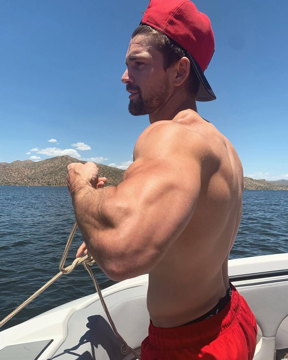 Gone yachting in red