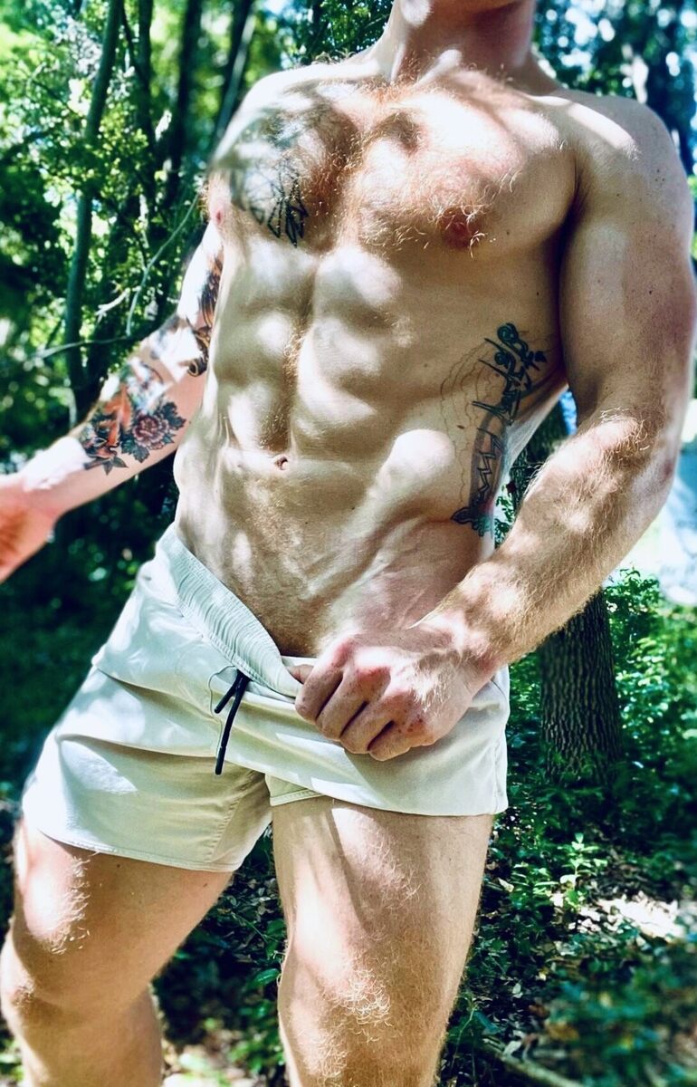 Outdoor tease…