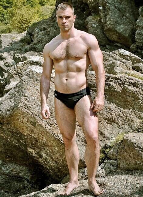 Alessandro Calza on the rocks