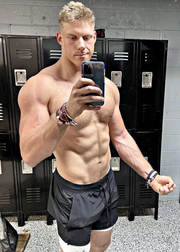 Locker room selfie.