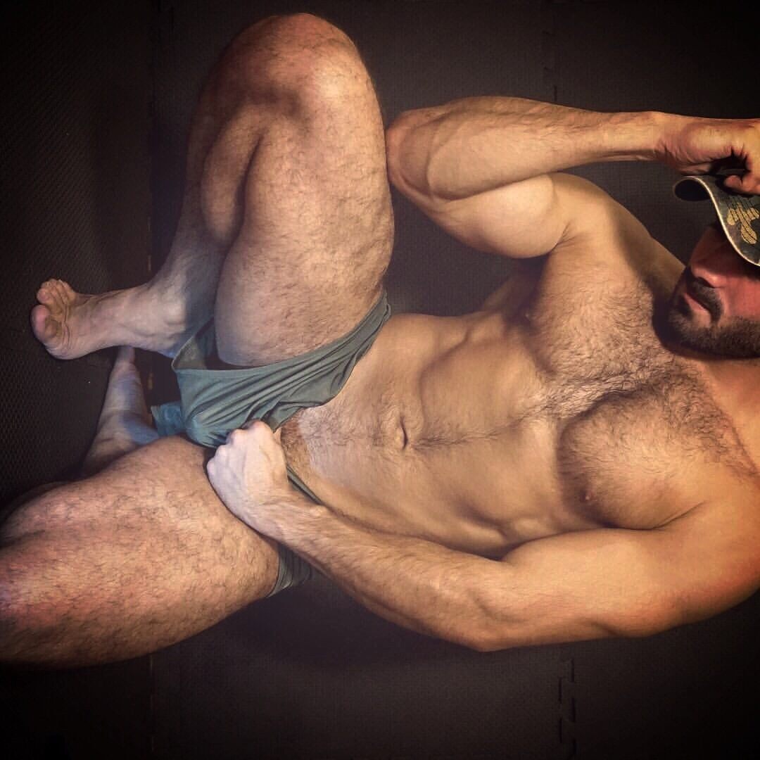 That be one hawt tease!