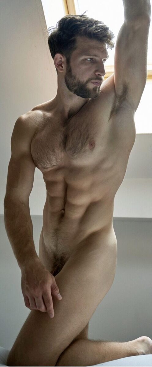 Lean muscle to be worshiped