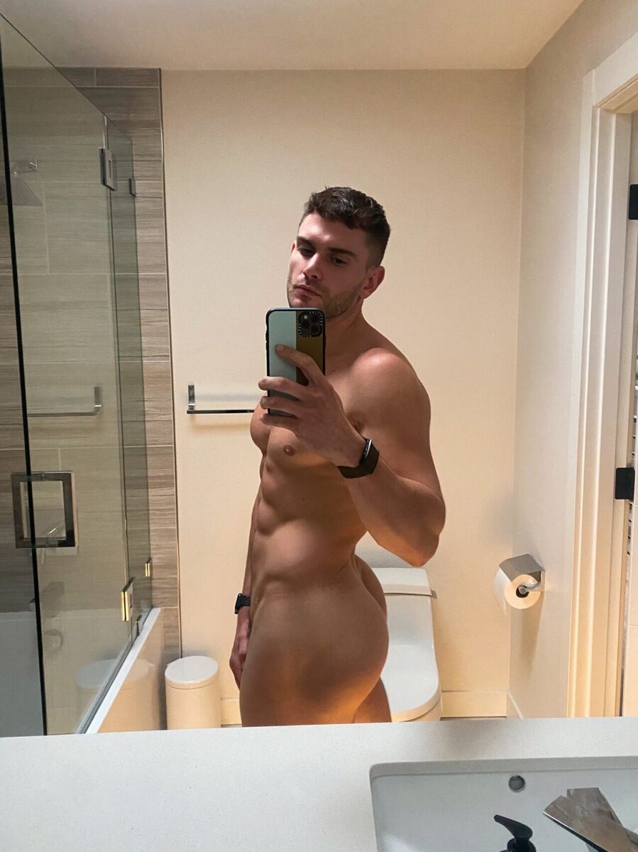 Hot guy - modern bathroom selfie.
