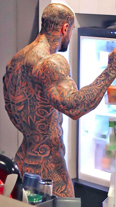 With any luck that’s body paint… Yet it works on him.