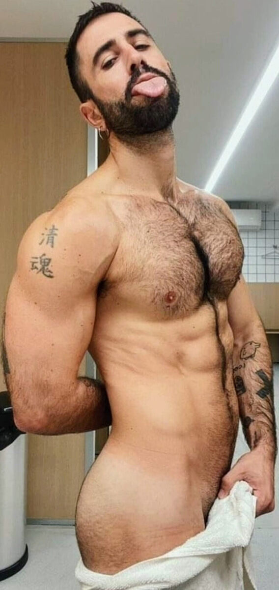 Giving you some tongue…