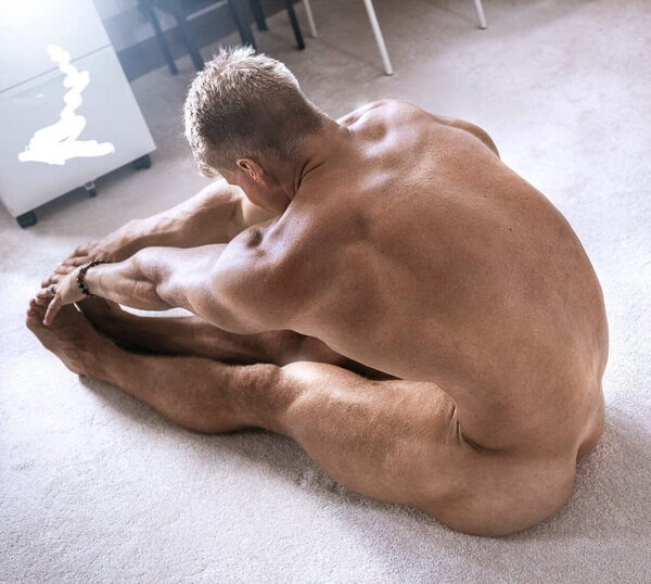 Sexy, flexible, and BIG… and hopefully big all over….