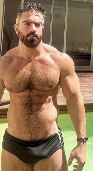 Rugged, mescaline, and a VPL!