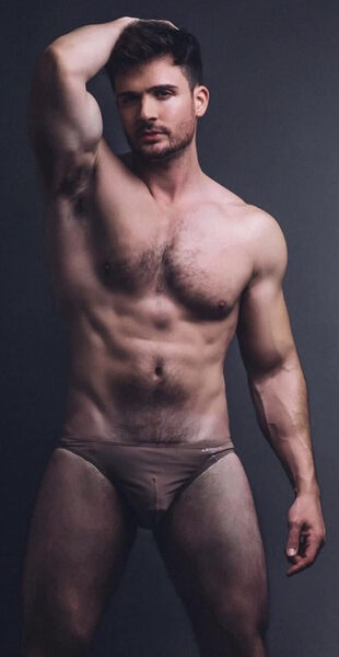 I see potential for a never too thick grower…