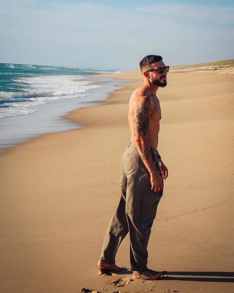 His footprints in the sand