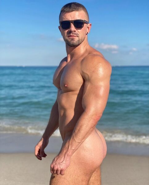 Beach muscle