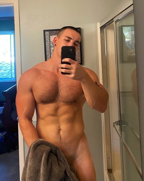 Please! Hand me that towel!