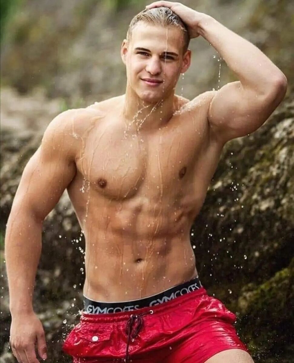 Soaked blondish pit.