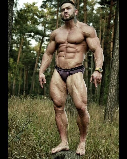 Big outdoor muscle