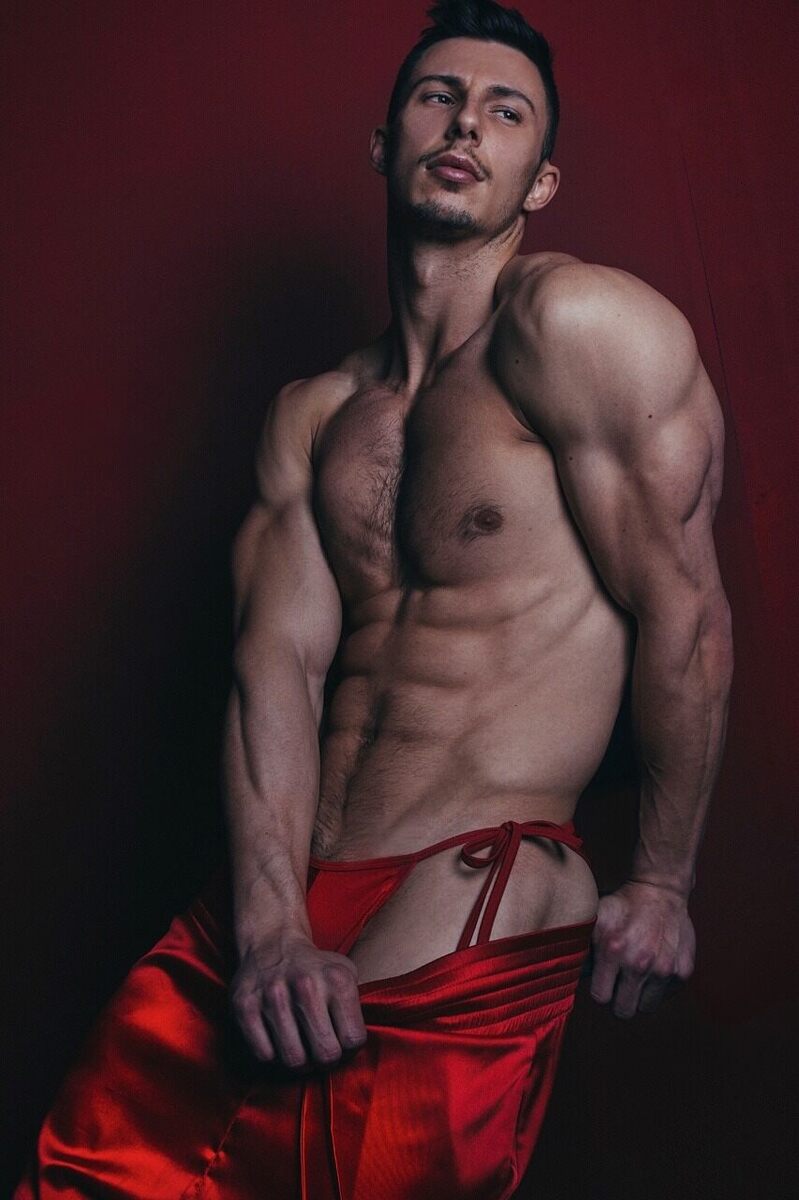 RED HOT!❤️