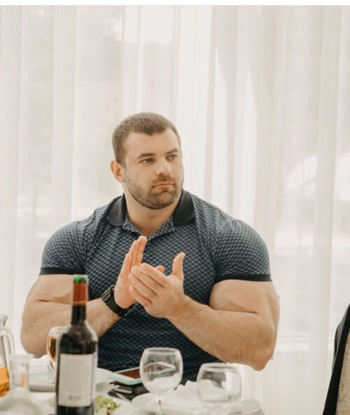 That’s a lot of man to handle!
