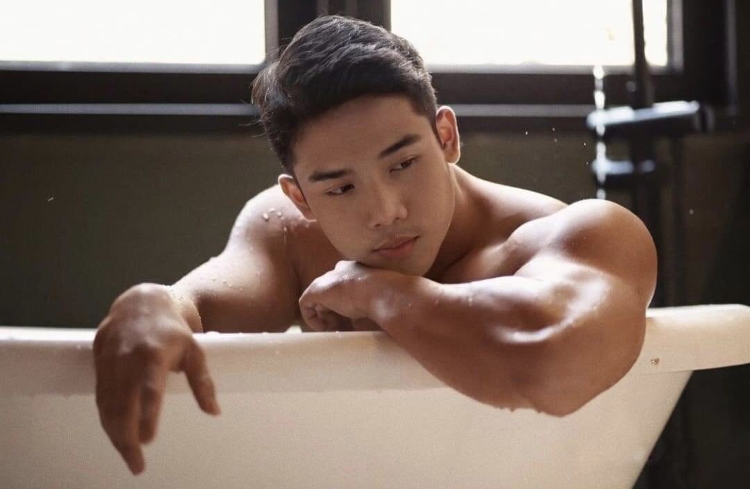 Who would not want to see more of this hot Asian cutie!