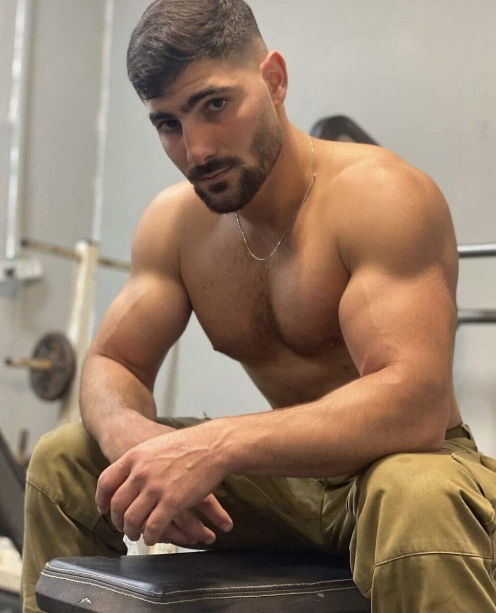 Resting between sets