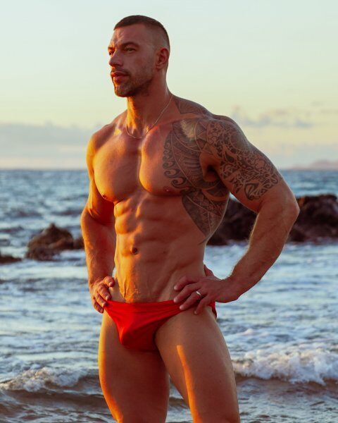 Garik… masseur in San Fran