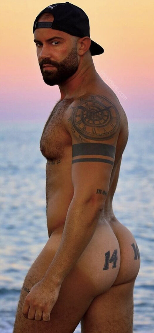 And the beach is not clothing optional… but there was nary a complaint!
