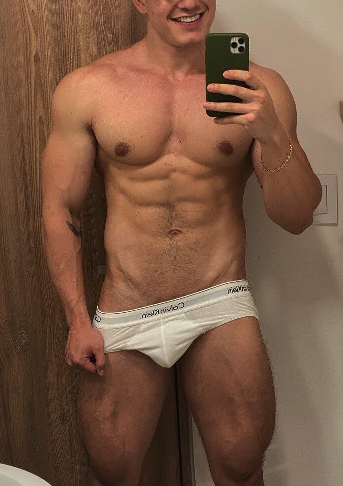 A smiling Calvin’s selfie with a touch of a tease…