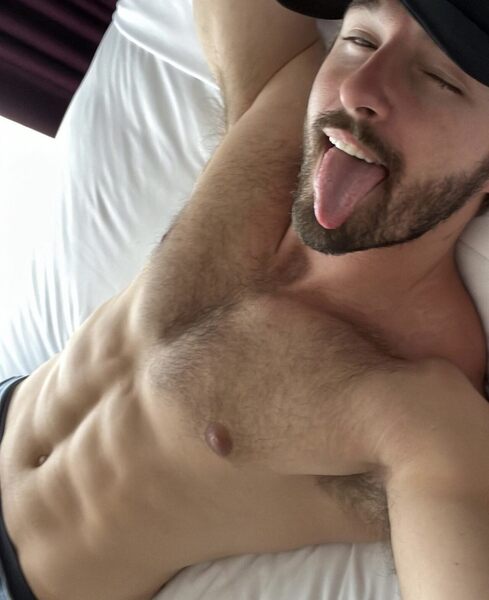Gimme some tongue