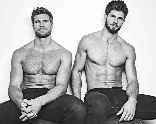 Brothers Davey and Dusty Fisher