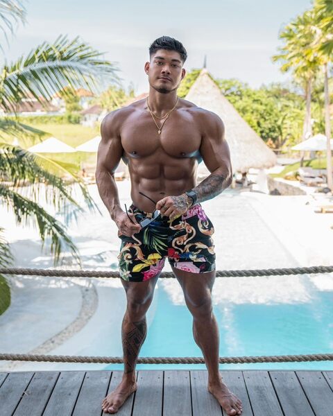 Wants to meet up in the tiki hut after sundown.